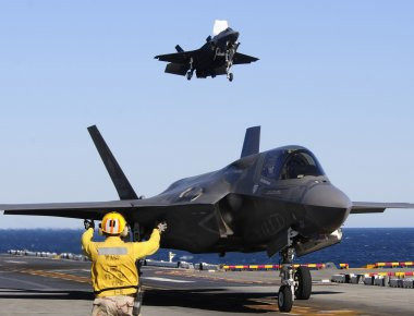 Εκτός από τα 100 συμβατικά F-35 η Τουρκία αγοράζει και κάθετης απο-προσνήωσης για το αεροπλανοφόρο της!